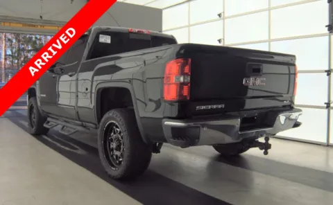 More photos of 2016 GMC Sierra 1500 SLE at Auto Boutique Florida, FL
