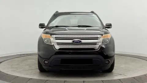 Photos of 2014 Ford Explorer XLT for sale in Jacksonville, FL at Auto Boutique Florida