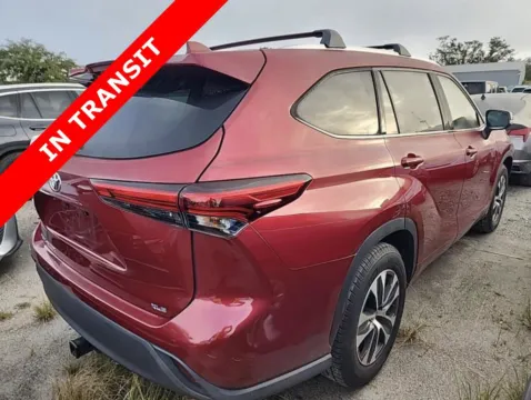 Another view of 2020 Toyota Highlander XLE for sale in Jacksonville, FL at Auto Boutique Florida