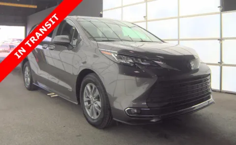 Another view of 2021 Toyota Sienna XLE for sale in Jacksonville, FL at Auto Boutique Florida