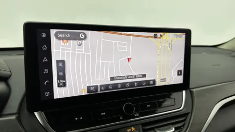 More photos of 2023 Nissan Altima 2.5 SL at Auto Boutique Florida, FL