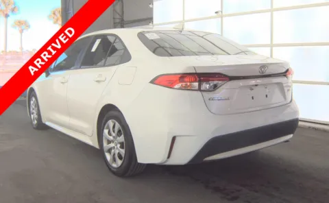 More photos of 2021 Toyota Corolla LE at Auto Boutique Florida, FL