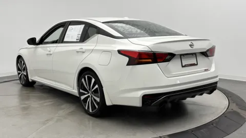 More photos of 2019 Nissan Altima 2.5 SR at Auto Boutique Florida, FL