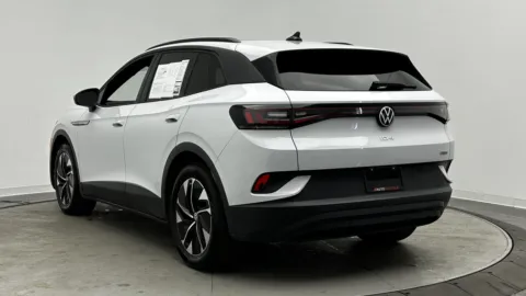 More photos of 2022 Volkswagen ID.4 Pro S at Auto Boutique Florida, FL