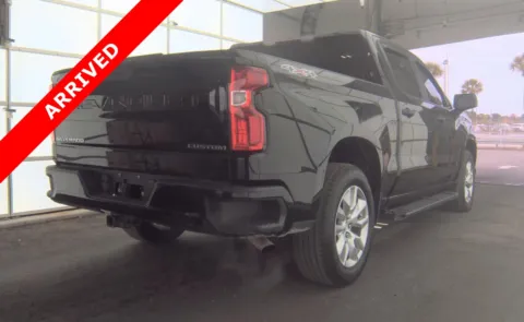 More photos of 2021 Chevrolet Silverado 1500 Custom at Auto Boutique Florida, FL