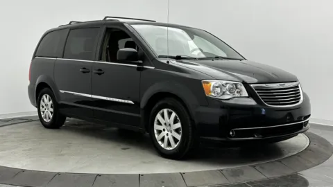 Another view of 2015 Chrysler Town & Country Touring for sale in Jacksonville, FL at Auto Boutique Florida