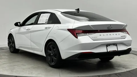 More photos of 2023 Hyundai Elantra Hybrid Blue at Auto Boutique Florida, FL