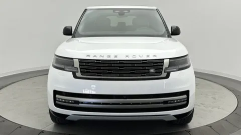 Photos of 2025 Land Rover Range Rover SE for sale in Jacksonville, FL at Auto Boutique Florida