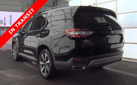 More photos of 2024 Honda Pilot Touring at Auto Boutique Florida, FL