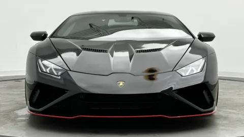 Photos of 2020 Lamborghini Huracan EVO for sale in Jacksonville, FL at Auto Boutique Florida