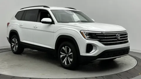 Photos of 2025 Volkswagen Atlas 2.0T SE for sale in Jacksonville, FL at Auto Boutique Florida