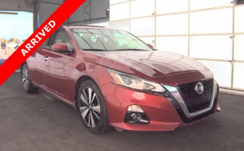 Another view of 2022 Nissan Altima 2.5 SL for sale in Jacksonville, FL at Auto Boutique Florida