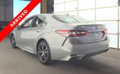 More photos of 2019 Toyota Camry SE at Auto Boutique Florida, FL