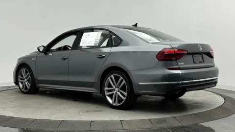 More photos of 2018 Volkswagen Passat 2.0T S at Auto Boutique Florida, FL