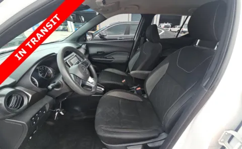 More photos of 2020 Nissan Kicks S at Auto Boutique Florida, FL