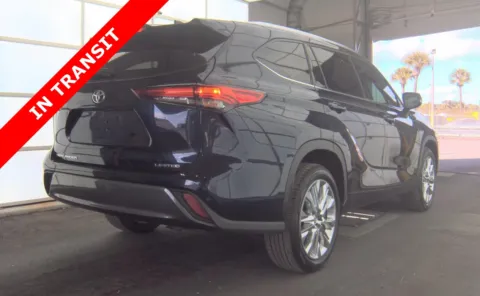 More photos of 2023 Toyota Highlander Limited at Auto Boutique Florida, FL