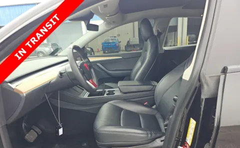 More photos of 2023 Tesla Model Y Long Range at Auto Boutique Florida, FL