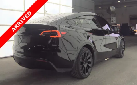 More photos of 2023 Tesla Model Y Long Range at Auto Boutique Florida, FL