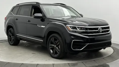 Another view of 2021 Volkswagen Atlas 3.6L V6 SE w/Technology R-Line for sale in Jacksonville, FL at Auto Boutique Florida