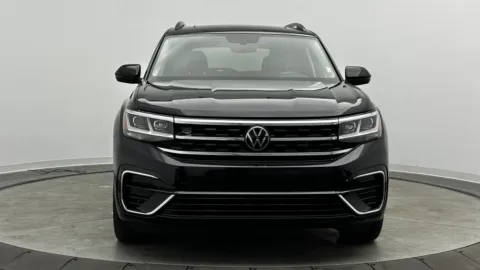 Photos of 2021 Volkswagen Atlas 3.6L V6 SE w/Technology R-Line for sale in Jacksonville, FL at Auto Boutique Florida