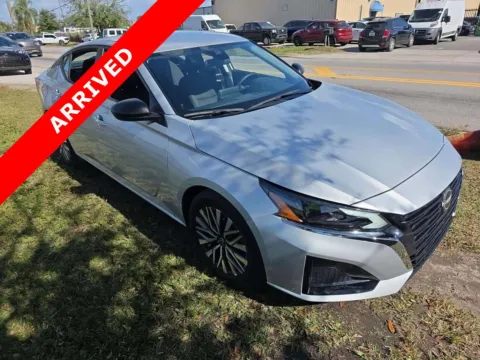 Another view of 2023 Nissan Altima 2.5 SV for sale in Jacksonville, FL at Auto Boutique Florida