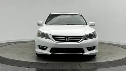 Photos of 2015 Honda Accord Sedan EX-L for sale in Jacksonville, FL at Auto Boutique Florida