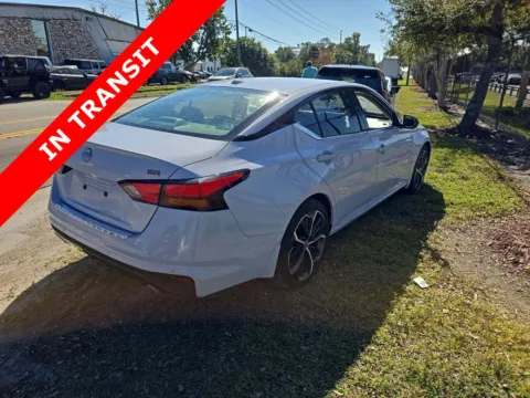 More photos of 2024 Nissan Altima 2.5 SR at Auto Boutique Florida, FL