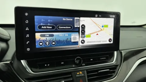 More photos of 2024 Nissan Altima 2.5 SR at Auto Boutique Florida, FL