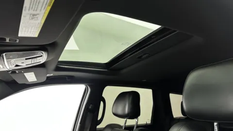 More photos of 2018 Jeep Grand Cherokee Altitude at Auto Boutique Florida, FL