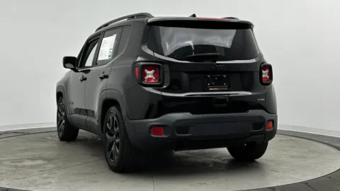 More photos of 2018 Jeep Renegade Altitude at Auto Boutique Florida, FL