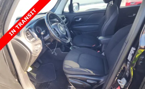 More photos of 2018 Jeep Renegade Altitude at Auto Boutique Florida, FL