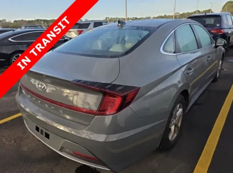 More photos of 2021 Hyundai Sonata SE at Auto Boutique Florida, FL