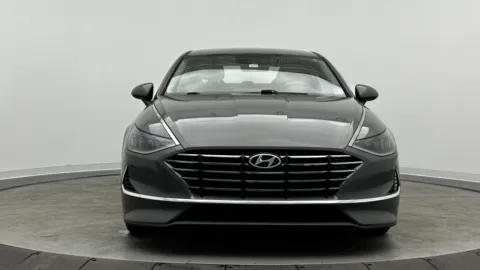 Photos of 2021 Hyundai Sonata SE for sale in Jacksonville, FL at Auto Boutique Florida