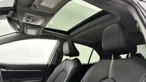 More photos of 2023 Toyota Camry SE at Auto Boutique Florida, FL