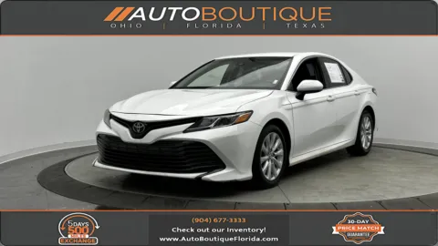 White 2018 Toyota Camry LE for sale in Jacksonville, FL
