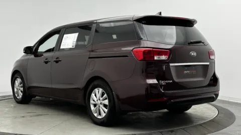 More photos of 2018 Kia Sedona LX at Auto Boutique Florida, FL