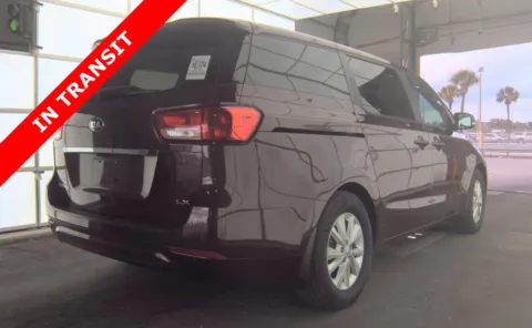 More photos of 2018 Kia Sedona LX at Auto Boutique Florida, FL