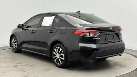 More photos of 2021 Toyota Corolla LE at Auto Boutique Florida, FL