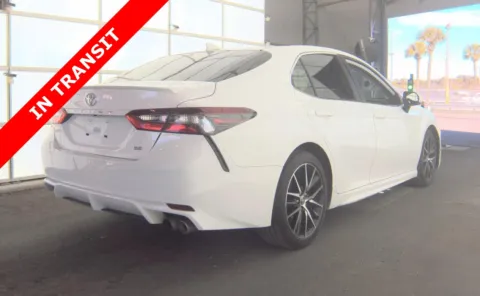 More photos of 2023 Toyota Camry SE at Auto Boutique Florida, FL