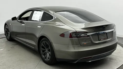 More photos of 2016 Tesla Model S 85D at Auto Boutique Florida, FL