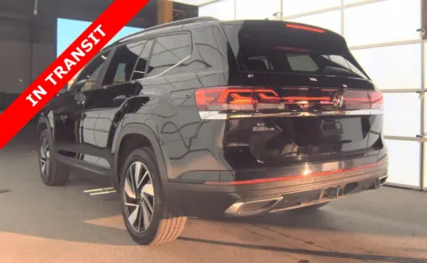 More photos of 2024 Volkswagen Atlas 2.0T SE w/Technology at Auto Boutique Florida, FL