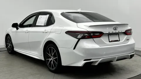 More photos of 2023 Toyota Camry SE at Auto Boutique Florida, FL