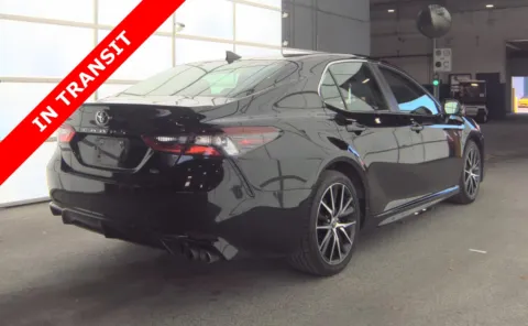 More photos of 2021 Toyota Camry SE at Auto Boutique Florida, FL