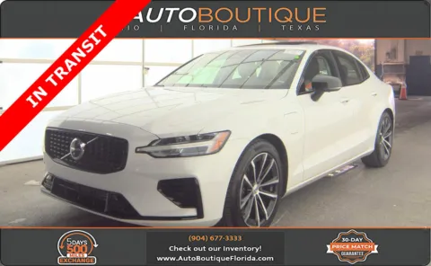 White 2023 Volvo S60 Recharge Plug-In Hybrid Plus Dark Theme for sale in Jacksonville, FL