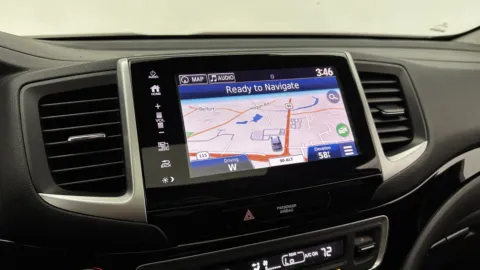 More photos of 2018 Honda Pilot Touring at Auto Boutique Florida, FL