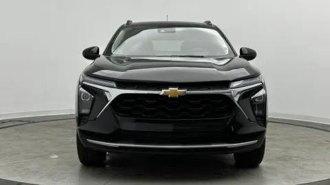 Photos of 2025 Chevrolet Trax LT for sale in Jacksonville, FL at Auto Boutique Florida