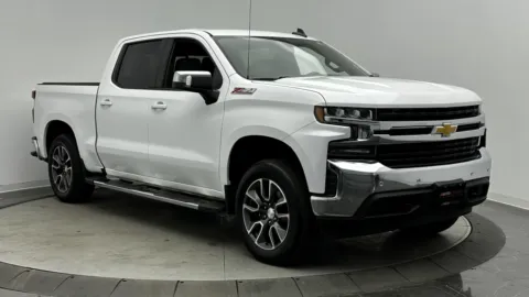 Another view of 2020 Chevrolet Silverado 1500 LT for sale in Jacksonville, FL at Auto Boutique Florida