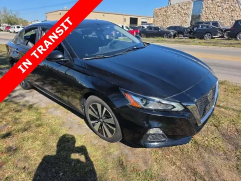 Another view of 2022 Nissan Altima 2.5 SV for sale in Jacksonville, FL at Auto Boutique Florida