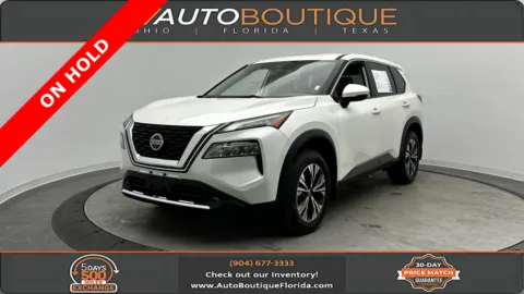 White 2021 Nissan Rogue SV for sale in Jacksonville, FL