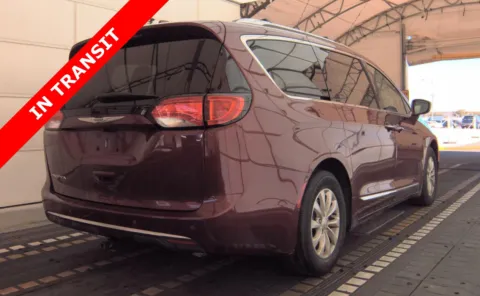 More photos of 2018 Chrysler Pacifica Touring L at Auto Boutique Florida, FL
